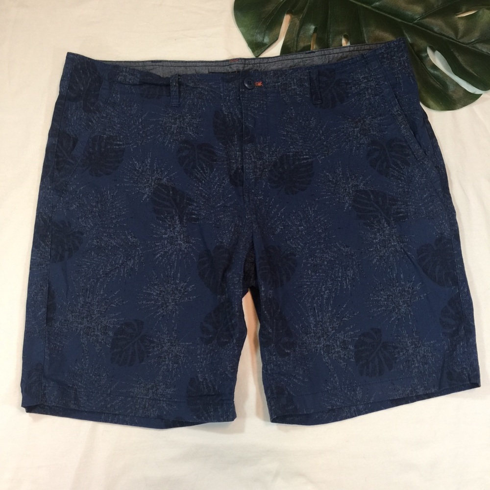 WEATHERPROOF VINTAGE | flat front palm leaf shorts